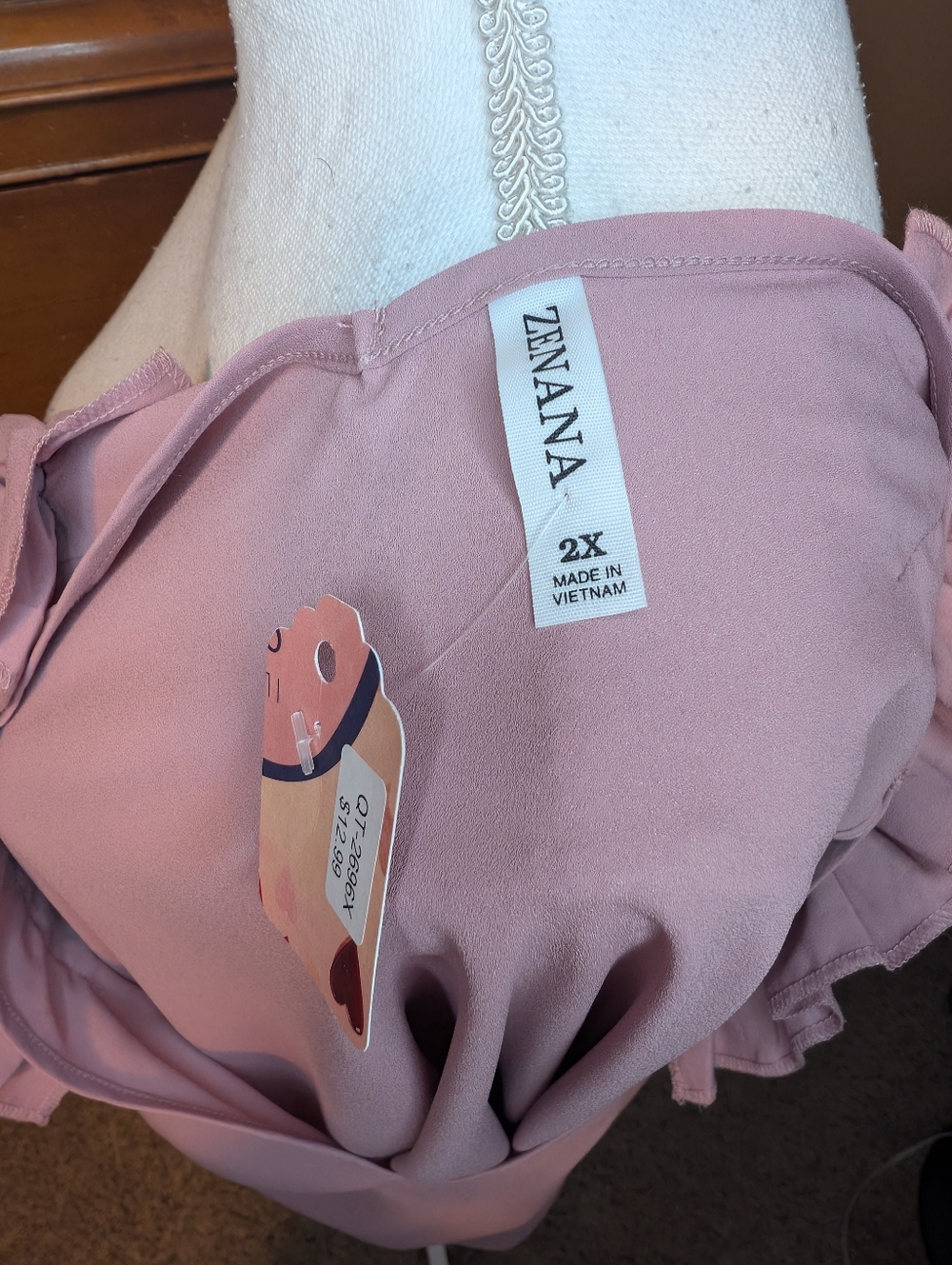 NWT Zenana Ruffled Sleeveless Dusty Rose Blouse SZ 2X - Picture 12 of 13